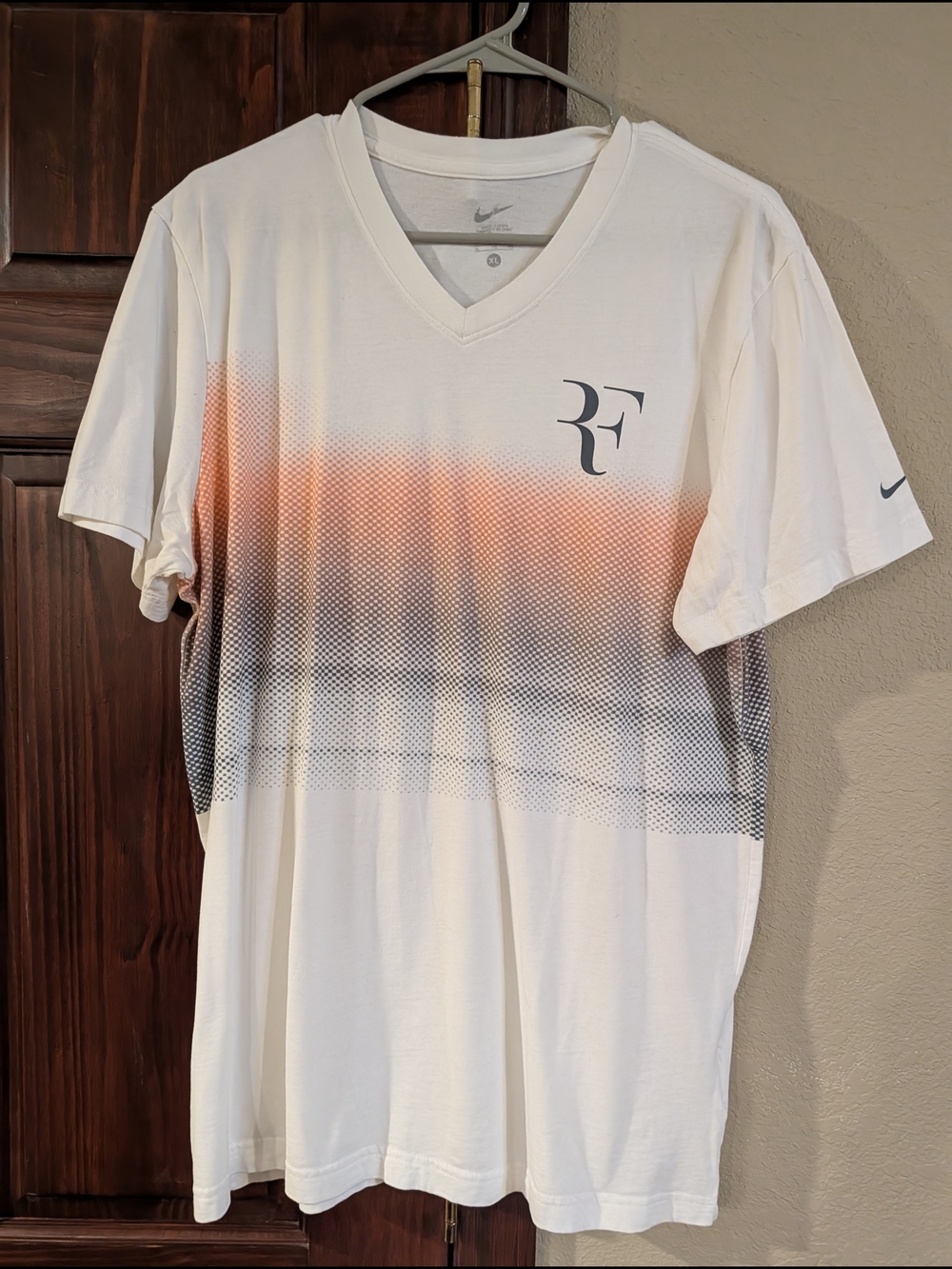 Nike RF Men's White Gradient V-Neck Tennis Shirt, Robert Federer
